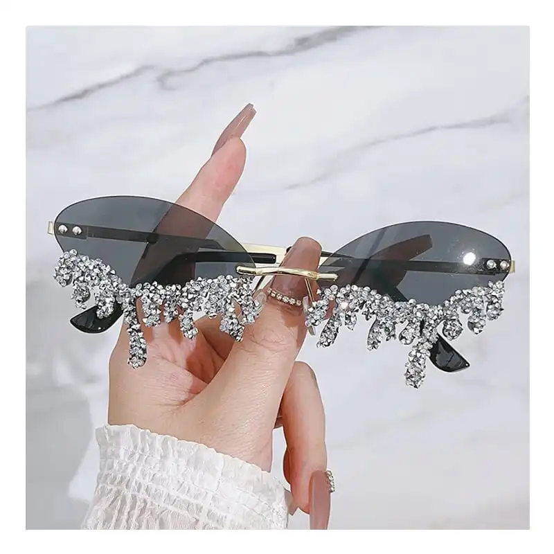 Fancy UV400 Đảng Sun Glasses dành cho phụ nữ nhỏ không có vành Tear Shape Rhinestone Sunglasses với Kim Cương Đá