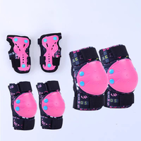 Ensemble de protection professionnel pour enfants en 7 pièces avec casque, protections épaissies, protège-mains, protège-coudes, protège-genoux