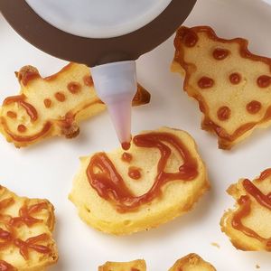 Custom Logo Printed Food Grade 3-Nozzles Silicone Decorating <b>Pen</b> Baking Tools for Pastry <b>Cake</b> Decorating Household OEM Available - Product Image 3