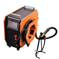 Machine de nettoyage au laser à impulsions JPT 100W 200W 300W 500W à refroidissement par air pour l'élimination des revêtements de meubles en bois