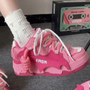 Zapatillas de Skate Personalizadas para Mujer, Color Rosa, para Todas las Temporadas, con Parte Superior de EVA Suave y Amortiguada, Diseño Moderno, Efecto de Aumento de Altura, Antideslizantes - Product Image 2