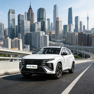 <span class=keywords><strong>Hyundai</strong></span> Tucson Usata, Ideale per Città, Economica, Resistente, Lussuosa, Confortevole, Familiare, Fuoristrada, SUV Multiuso - Product Image 1