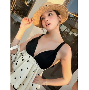 เดรสสั้นคอวีลึก ลายจุด แขนกุด ทรงเข้ารูป เหมาะสำหรับวันพักผ่อน ผ้าทอระบายอากาศได้ดี กระชับเอวตามรูปทรง - Product Image 1