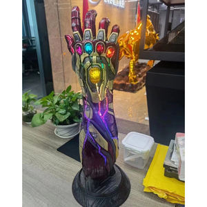 Héroe <span class=keywords><strong>de</strong></span> alta calidad Resina <span class=keywords><strong>de</strong></span> tamaño real <span class=keywords><strong>Thanos</strong></span> Infinity Gauntlet Stones con luces LED - Product Image 1