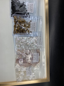 Colgante de Trébol de Cuatro Hojas de Nácar Natural de 4*3mm para Pulsera - Product Image 2