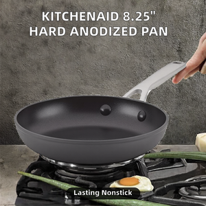 Poêle à frire <span class=keywords><strong>KitchenAid</strong></span> en aluminium anodisé dur, antiadhésive, compatible induction, 8,25 pouces, noir mat - Product Image 2