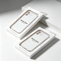 Boîte d'expédition personnalisée pour coques de téléphone avec fenêtre transparente, doublure en mousse et impression de logo en bronze pour produits numériques
