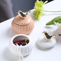 Boîte à bijoux en céramique personnalisée avec oiseau de conception créative