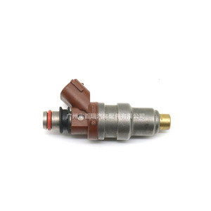 Injecteur de carburant 23250-75050 pour Toyota Prado Land Cruiser, matériau acier - Product Image 1