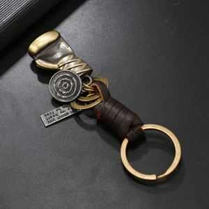 Llavero de metal con guantes de boxeo, colgante vintage de aleación de bronce y cuero trenzado, regalo creativo y personalizado al por mayor - Product Image 2