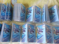 Machine d'emballage de cartes pressées à chaud Machine d'emballage de cartes en plastique Emballage Remplissage Fonctions d'étanchéité Matériel de papier Noyau de moteur
