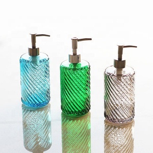 Les bouteilles de shampooing en verre colorées de luxe 250ml 500ml avec des pompes à lotion en métal élèvent votre rituel de douche pour l'élégance de la salle de bain - Product Image 6