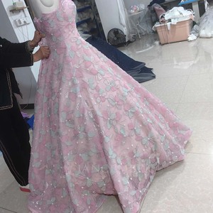 Lsany245 Vestido de Noche de Maternidad Moderno y Elegante, Estilo Princesa, Rosa Dulce, con Apliques 3D, de Lujo, con Cola de Capilla, ¡Gran Venta! - Product Image 2