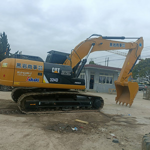 รถขุด CAT 324D ขนาดใหญ่ 24 ตัน พร้อมบุ้งกี๋ขุดขนาด 1.2 ลูกบาศก์เมตร รถขุดตีนตะขาบมือสอง รับประกัน 1 ปี ชั่วโมงการทำงานต่ำ - Product Image 2