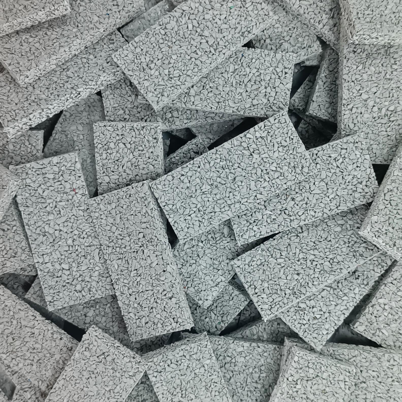 05-LightGray
