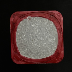 Alta resistencia al impacto del material PS de grado de inyección de partículas de plástico general GPPS 525 - Product Image 1