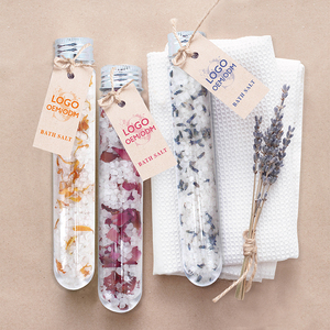 Logo Personnalisé Vente en Gros Sels de Bain de Luxe <span class=keywords><strong>Cristal</strong></span> SPA Cadeau avec Herbes et Fleurs Séchées Naturelles en Tube à Essai en Plastique - Product Image 1