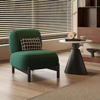 Fauteuil individuel de style nordique, canapé simple pour café, design élégant pour gîtes, hôtels et salons