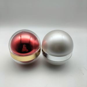 Botella de vacío de plástico Mi socio de la empresa acaba de regresar de Indonesia. Botellas de crema de embalaje botella de emulsión conjunto esencia - Product Image 2