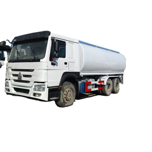 Autocisterna SINOTRUK HOWO, Sicura e Affidabile, Grande Capacità di Carico, Vendita Diretta dalla Fabbrica con Industria e Commercio Integrati - Product Image 2