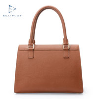 Conception à chaud sacs à main en cuir de vachette pleine fleur logo en métal femmes sac à main de bureau de luxe sacs en cuir imperméable sac fourre-tout personnalisé