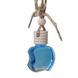 <span class=keywords><strong>D</strong></span>ésodorisant pour voiture du fabricant Commerce extérieur Article populaire Huile essentielle pure Ornement de voiture suspendu Parfum de voiture Vente en gros - Product Image 4