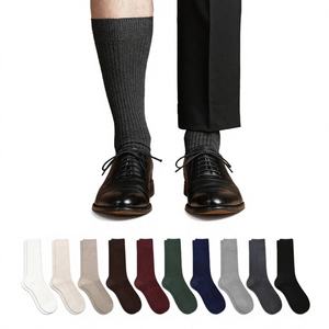 Chaussettes habillées en coton pour hommes, épaisses, respirantes, de qualité supérieure, classiques, mi-mollet, côtelées coréennes, approvisionnement ODM - Product Image 1