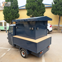 Chariot alimentaire à trois roues robuste de style Piaggio, électrique, pour la vente de boissons, fournisseur en gros