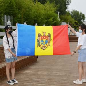 Vente en gros 100% Polyester Moldavie Drapeau de haute qualité sur mesure par le fabricant - Product Image 2