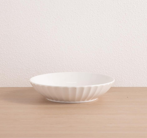 Service de vaisselle en céramique blanche à bords cannelés, style français, assiettes et bols à bord festonné, pour cadeau de mariage, hôtel, restaurant, cuisine - Product Image 4