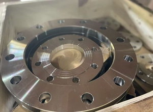 Produit phare : Flange en acier au carbone forgé, concentrique-excentrique, à réduction de profil, taille personnalisée, traitement de surface RF - Product Image 6