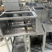 Fabrication sur mesure de châssis de machines en tôle OEM, boîtiers d'équipements en acier inoxydable, service de soudage