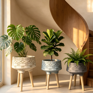 Pot de fleurs et <span class=keywords><strong>jardinière</strong></span> décoratifs pour la maison, style minimaliste moderne, <span class=keywords><strong>en</strong></span> fibre d'argile, avec tré<span class=keywords><strong>pied</strong></span> <span class=keywords><strong>en</strong></span> <span class=keywords><strong>bois</strong></span>, pour intérieur, <span class=keywords><strong>sur</strong></span> <span class=keywords><strong>pied</strong></span>. - Product Image 1