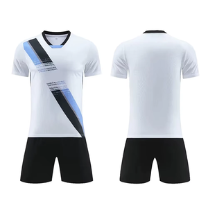 Maillots de football personnalisés PURE par sublimation, à manches courtes, anti-humidité, avec nom, numéro et logo – Vente en gros usine – Ensemble de football pour hommes – Offre spéciale - Product Image 6