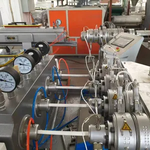 Fosita 16-32毫米高产量自动pvc管四模腔制管机挤出机生产线