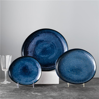 Haute Qualité Hôtel Glaçure Réactive Vaisselle Porcelaine Vaisselle Assiette Chargeur Assiette Assiette En Céramique pour Restaurant