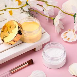 1oz 2oz Lociones Ungüentos Viaje Maquillaje Almacenamiento Envase cosmético Frascos con revestimientos interiores y tapas doradas - Product Image 3