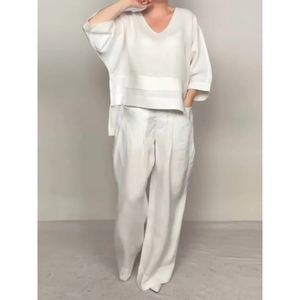 Femmes décontracté couleur unie <span class=keywords><strong>grande</strong></span> <span class=keywords><strong>taille</strong></span> irrégulière trois quarts manches col en v haut pantalon coton 2 pièces <span class=keywords><strong>ensemble</strong></span> mode - Product Image 1