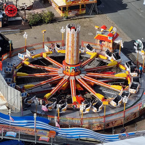 เครื่องเล่นสวนสนุกที่น่าตื่นเต้นและน่าสนใจสำหรับงานกลางแจ้งเชิงพาณิชย์ - Product Image 1