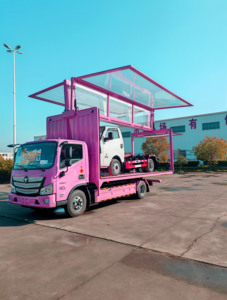 Camion de remorquage neuf <span class=keywords><strong>d</strong></span>'usine, type Flying Wing, avec ailes latérales, pour transport de marchandises en fourgon ouvert - Product Image 1