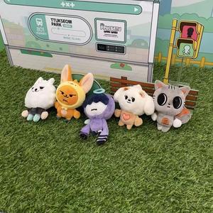 Llavero de Peluche Suave con Forma 3D de Dibujos Animados de KPOP TXT PPULBATU - Product Image 2