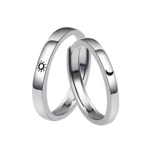 巴克逊2 pcs情侣戒指银色太阳月亮戒指他的她的套装可调承诺戒指