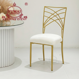Location de meubles décoratifs pour mariage, chaises de mariage à dossier croisé avec assise en mousse haute densité pour cérémonie - Product Image 1
