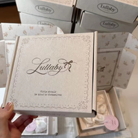 Boîtes cadeaux en carton ondulé personnalisées, boîtes d'emballage pliables blanches, boîtes d'expédition de bijoux exquises, utilisées pour les boîtes cadeaux express
