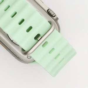 Bracelet en silicone pour Apple Watch Ultra 8e génération, nouveau bracelet de montre en silicone de 49 mm avec double boucle - Product Image 2