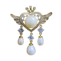 Broche en perles naturelles XILIANGFEIZI, épingle en cuivre de luxe, pompon, ailes d'ange, technologie de traitement du zircon, mode, adaptée aux enfants