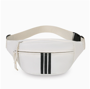 Riñonera Unisex Negra de Poliéster con Tres Rayas Blancas y Cierre para Correr y Gimnasio - Product Image 2