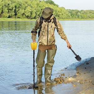 เครื่องตรวจจับโลหะแบบมือถือ GC1028 สำหรับงานอุตสาหกรรม พร้อมคอยล์กันน้ำขนาด 10 นิ้ว และตัวตรวจจับทองคำความไวสูง 20 ซม. - Product Image 6