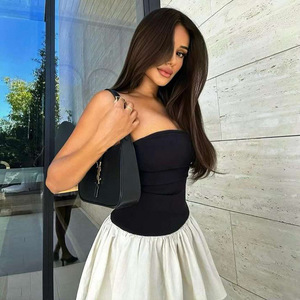2024 stile donna <span class=keywords><strong>Chic</strong></span> pannello senza spalline a contrasto del collo a una linea da cento pieghe Mini abito da donna - Product Image 4