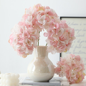 Fleurs en soie d'hortensia simple « Pluie Poétique » haute simulation pour décorations de mariage et décoration intérieure - Product Image 3